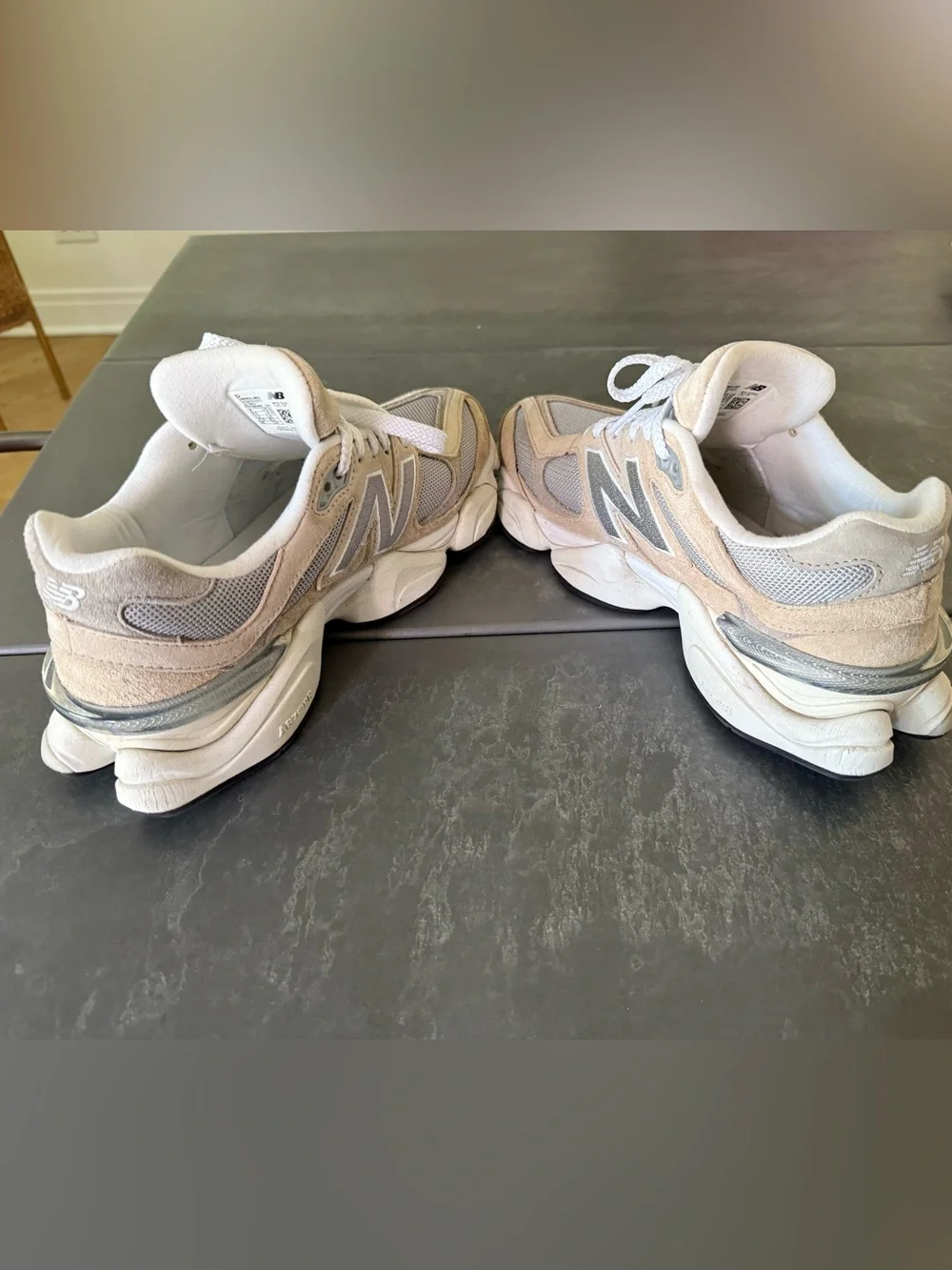 New Balance 9060 sneakers M sz 8, W sz 9.5 - Picture 9 of 9